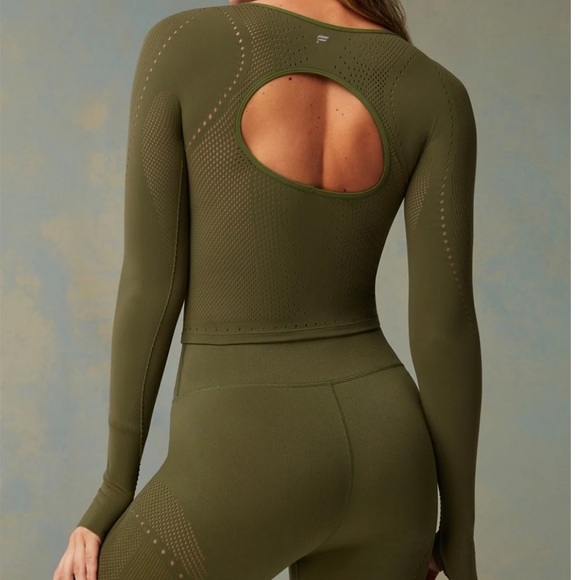 Fabletics Sculptknit Matching Workout Set | Leggings + Sports Bra | Green | XXS - Picture 5 of 7